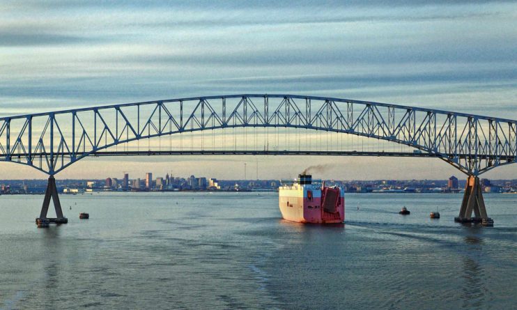 Patapsco River showing approach to the Baltimore Peninsula